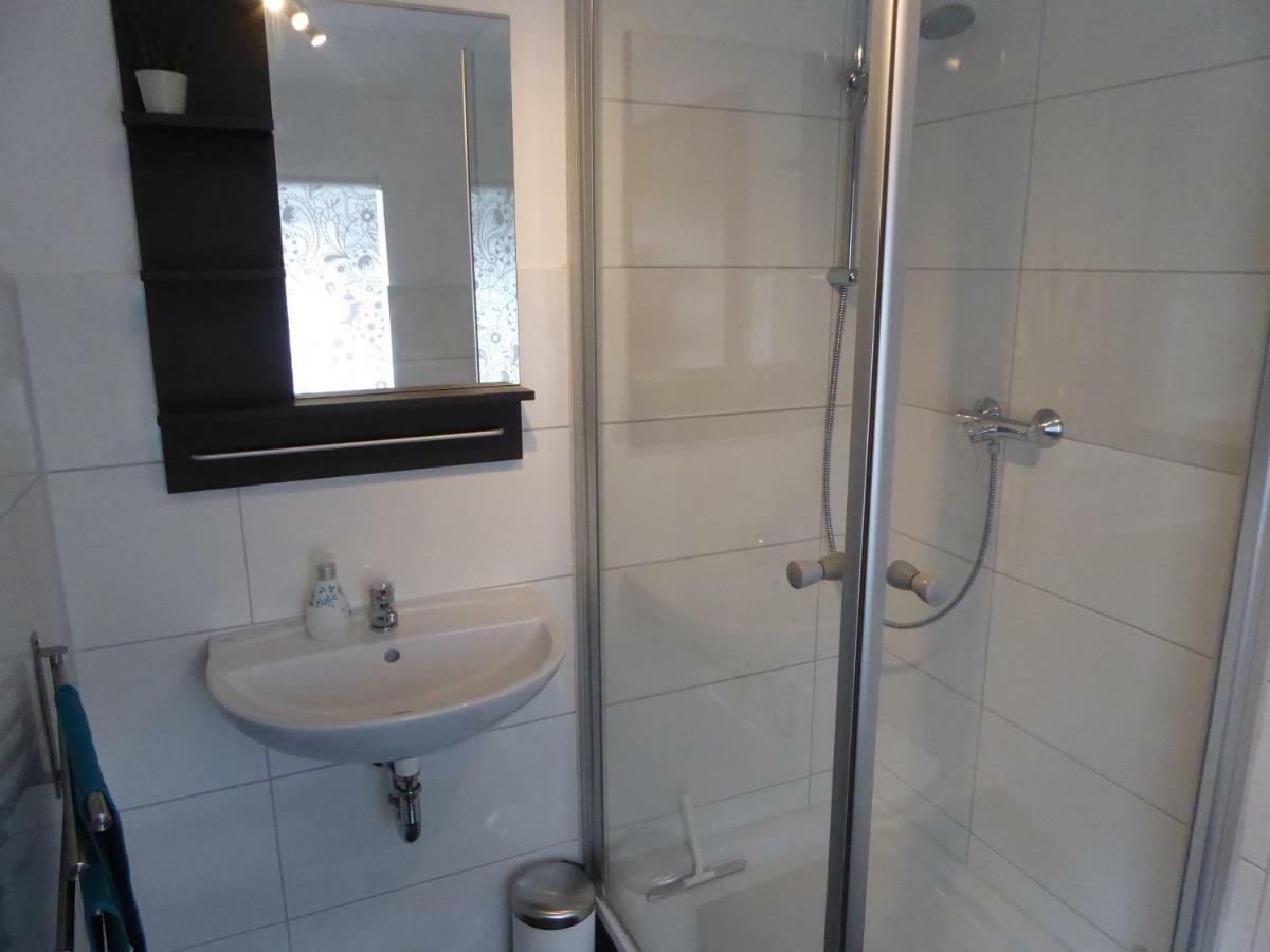 Ostseeferienwohnung Storchennest ダッソー  エクステリア 写真